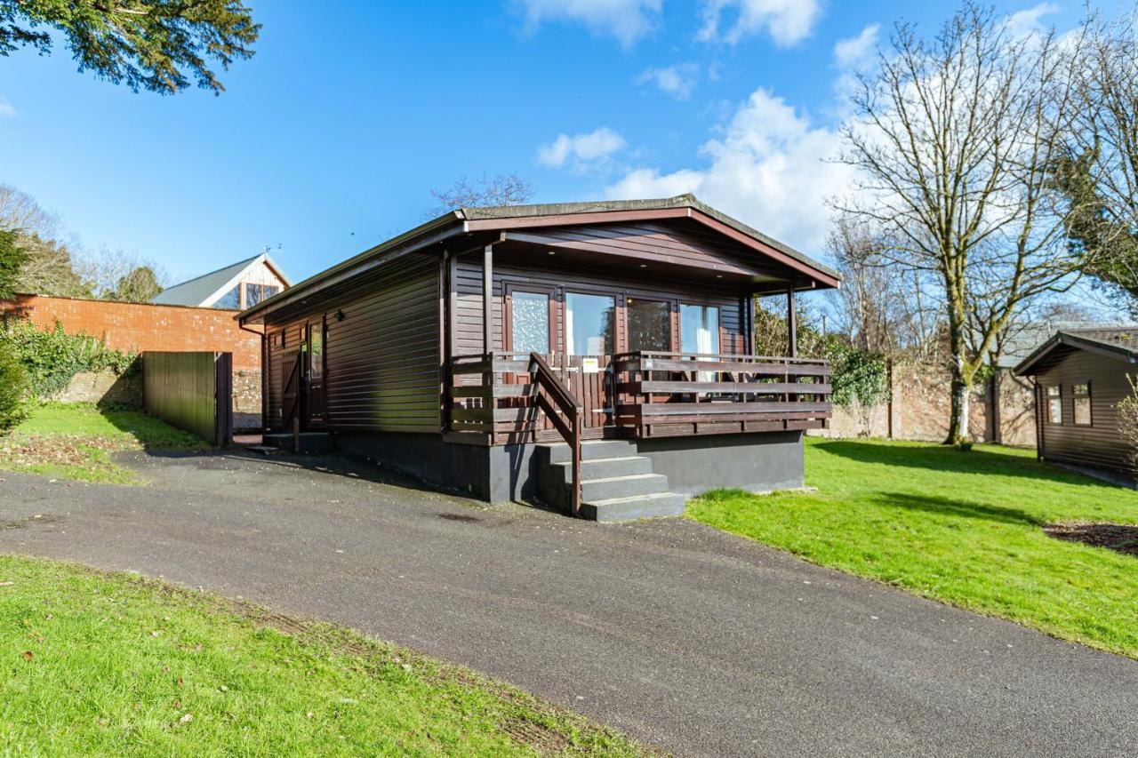 Bluebell Lodge 24 With Hot Tub Newton Stewart Exterior foto